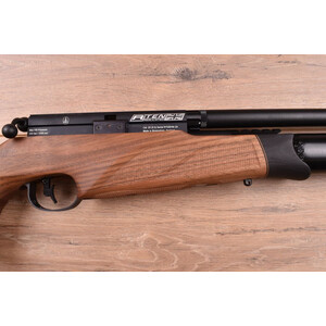 BSA .22 R10 TH Walnut 