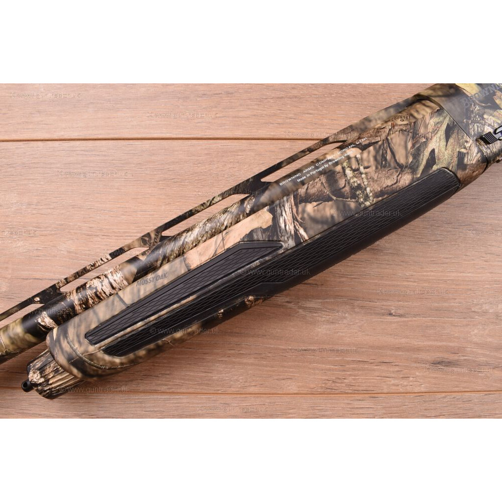 12 gauge Maxus 2 Camo Mobuc 