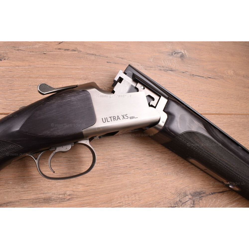Browning 12 gauge Ultra XS Black Laminate Adj