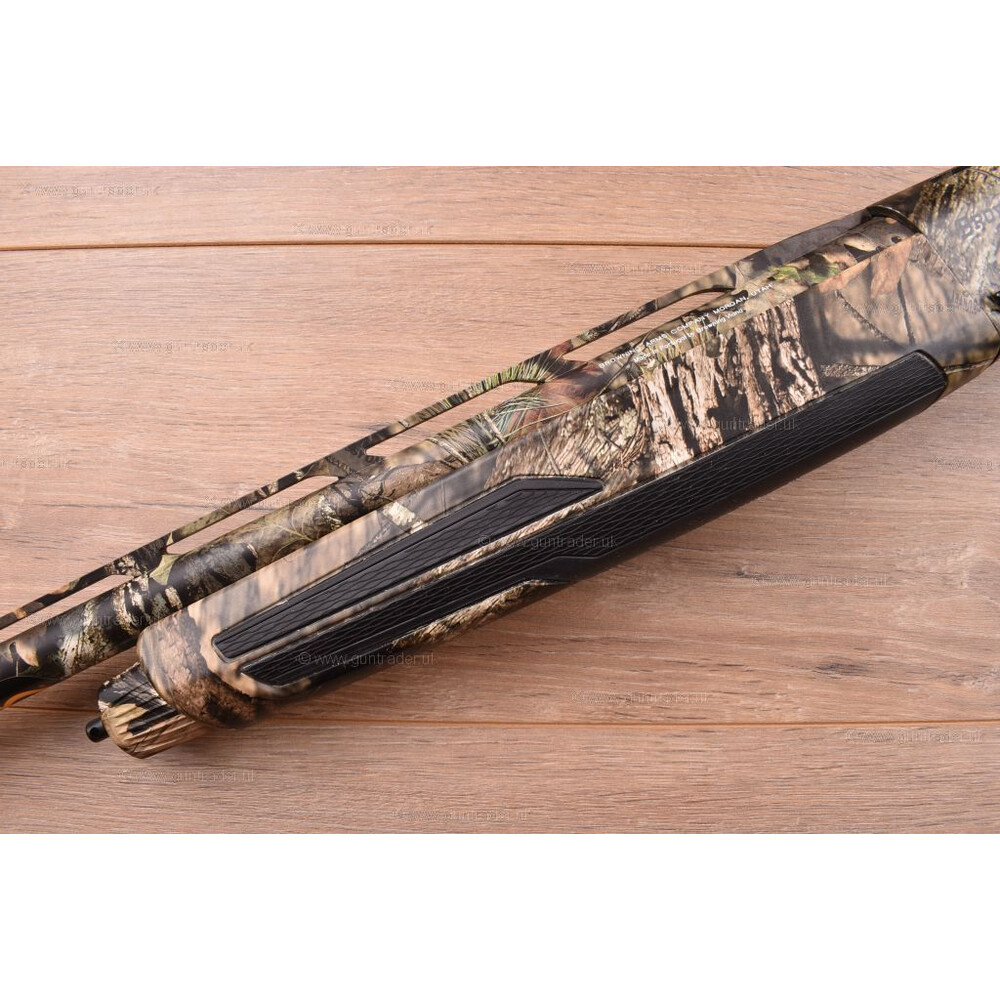 12 gauge Maxus 2 Camo Mobuc 
