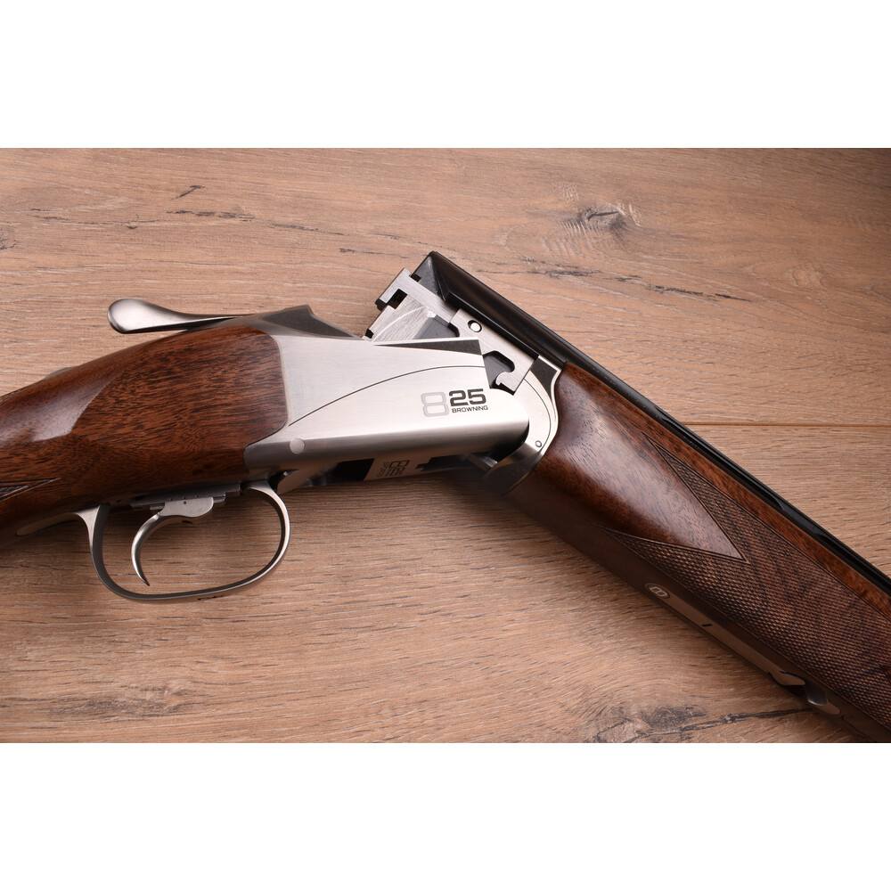 12 gauge B825 Sporter 