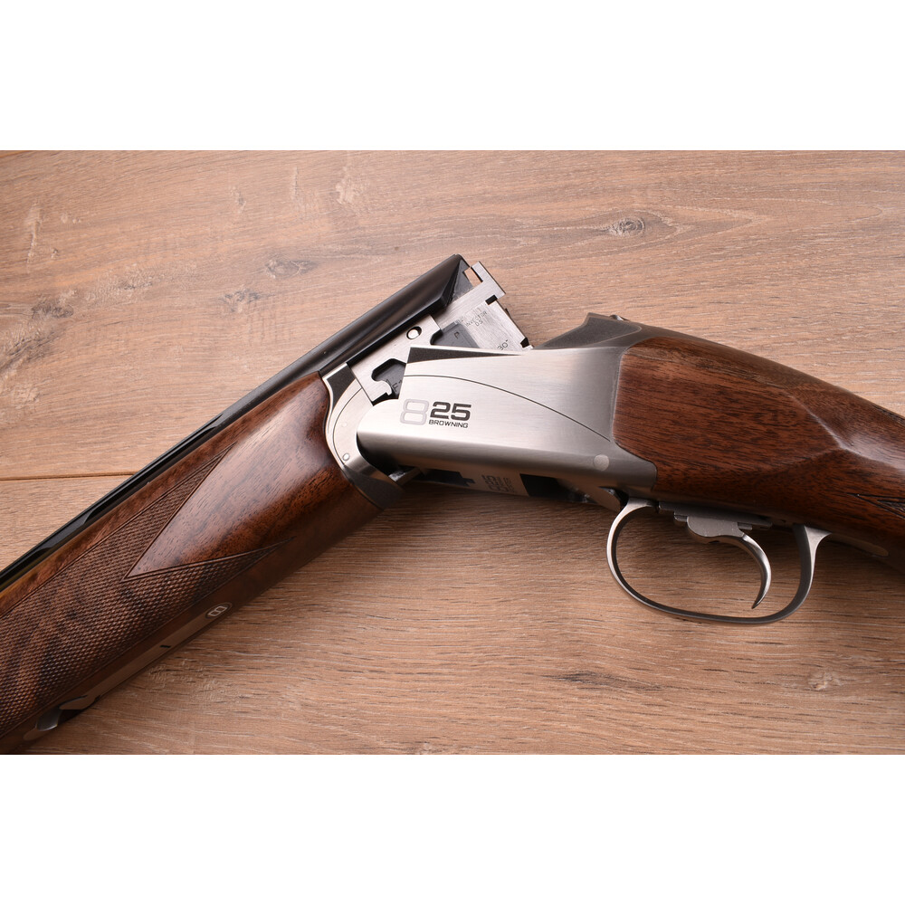 12 gauge B825 Sporter 