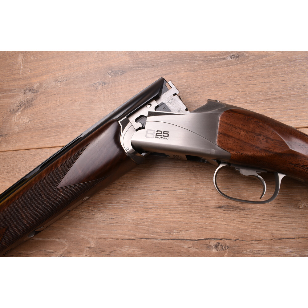 12 gauge B825 Sporter 