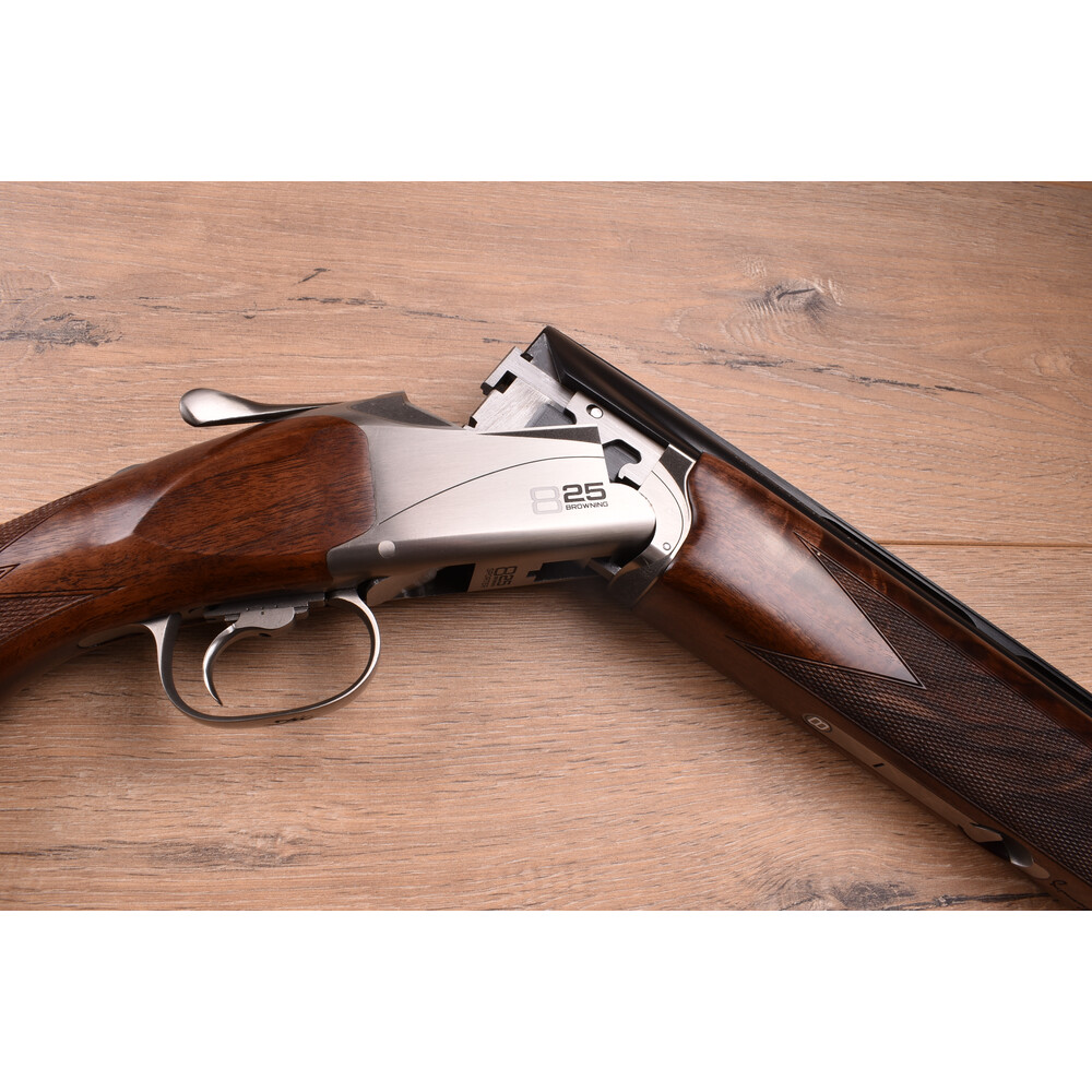 12 gauge B825 Sporter 