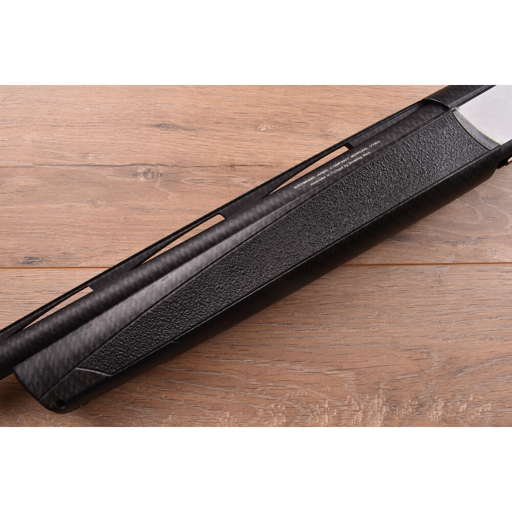 12 gauge Maxus Carbon Fibre 