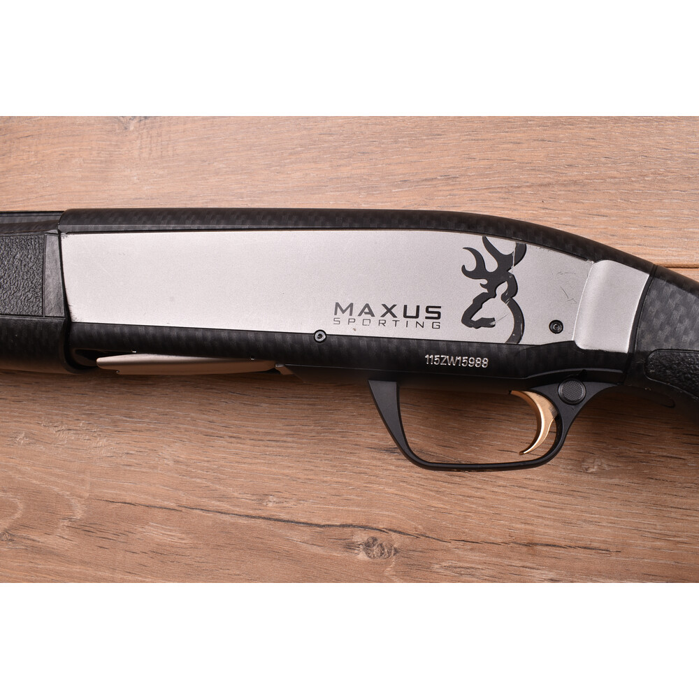 12 gauge Maxus Carbon Fibre 