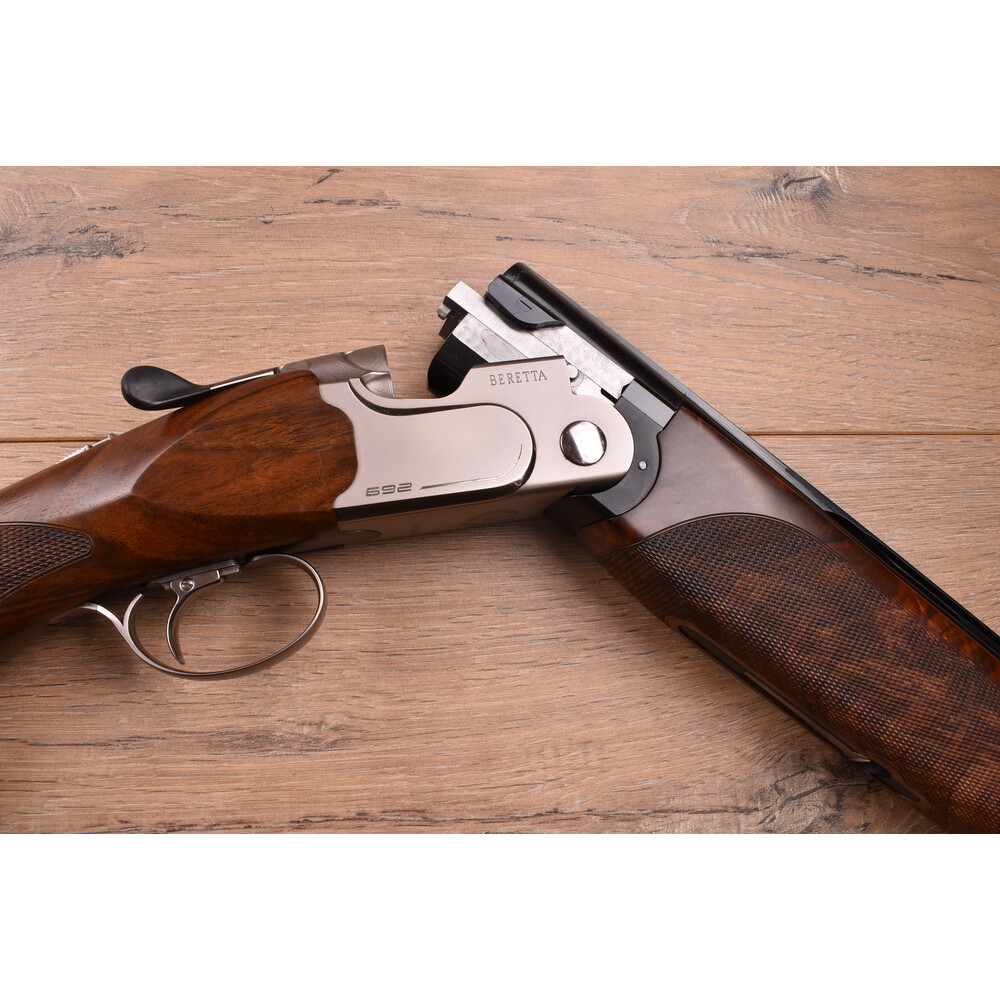 12 gauge 692 Sporting 