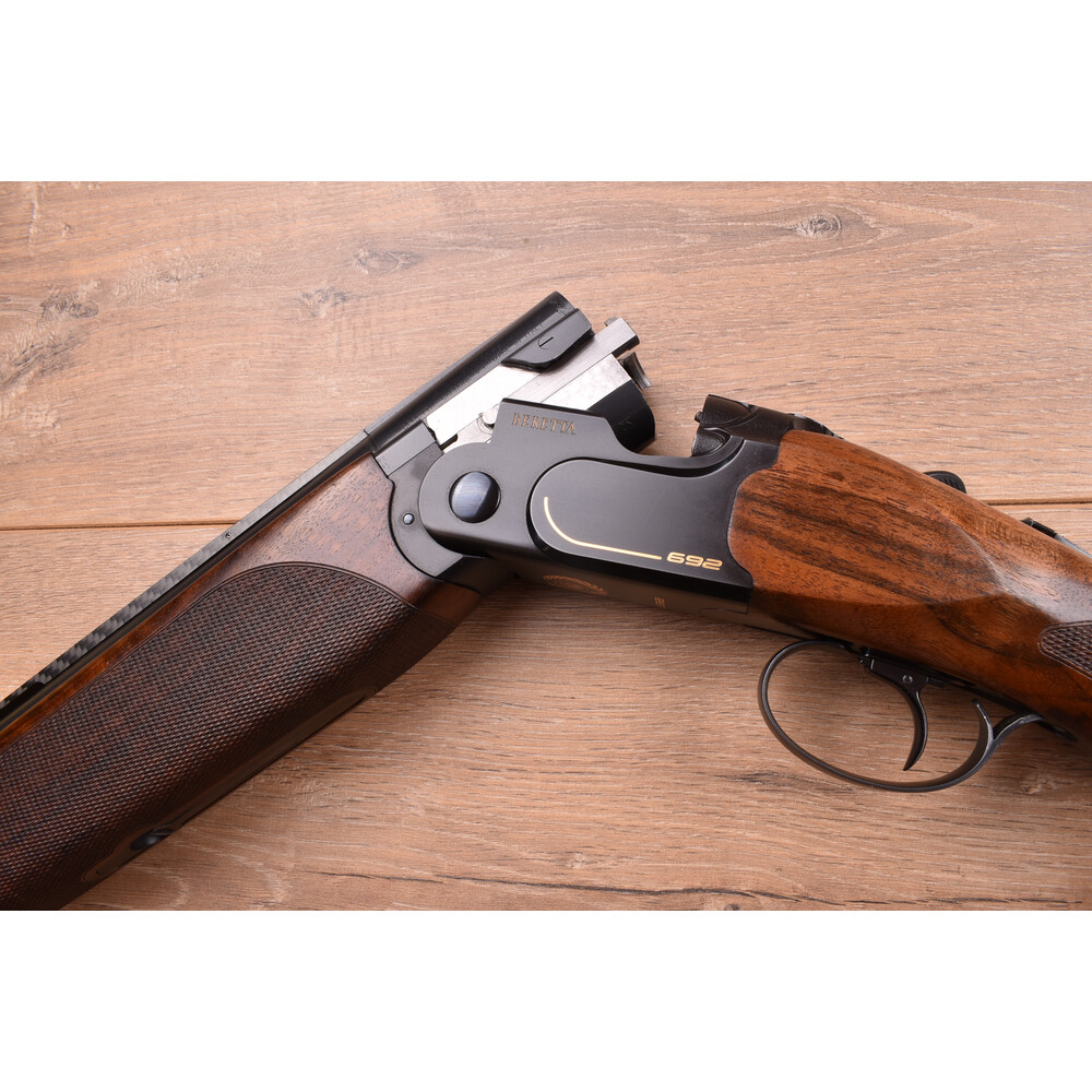 12 gauge 692 Black Edition Sporting Adjustable 