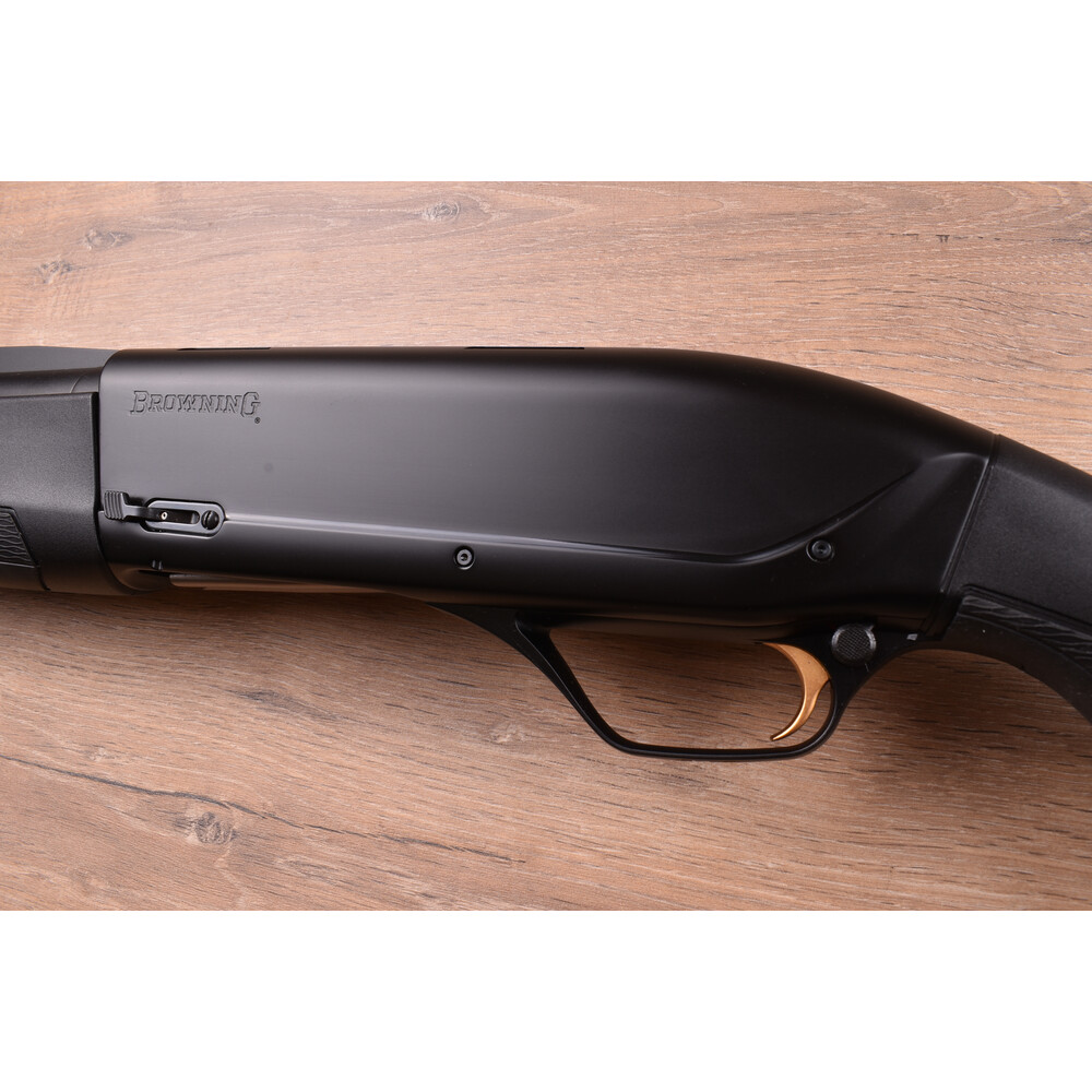 12 gauge Maxus 2 Composite 