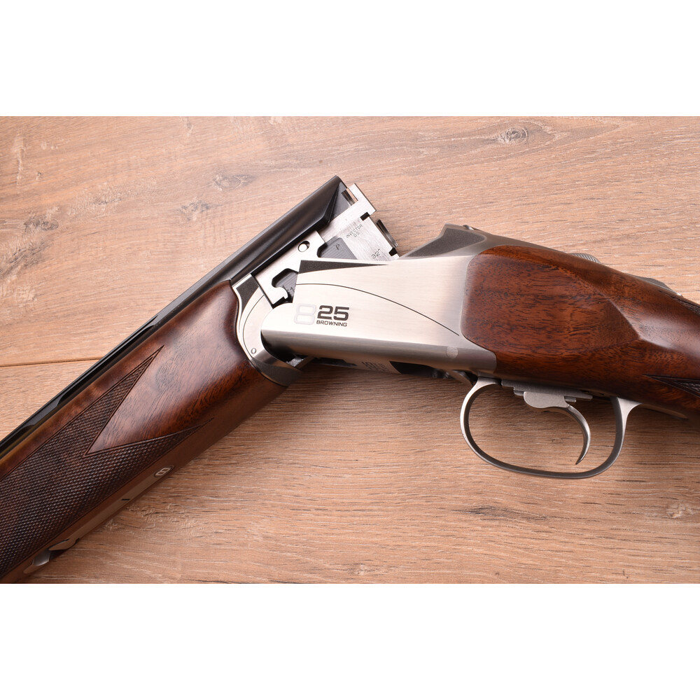 12 gauge B825 Sporter 