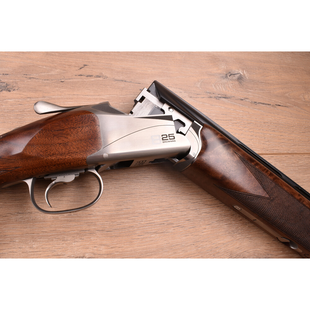 12 gauge B825 Sporter 