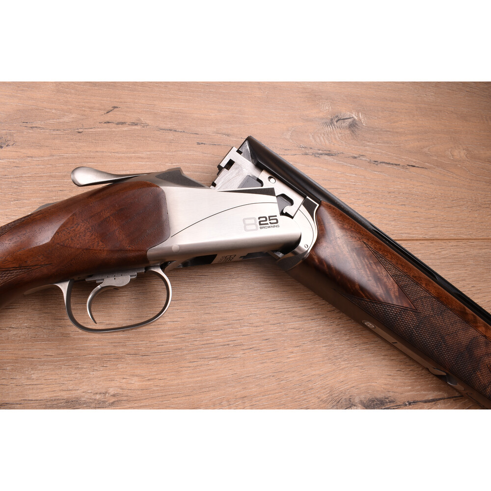 12 gauge B825 Sporter 